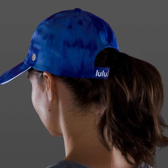 Lululemon Fast and Free Womens Run Hat *Game Day - Team Spirit Blue Multi - Picture 3 of 5